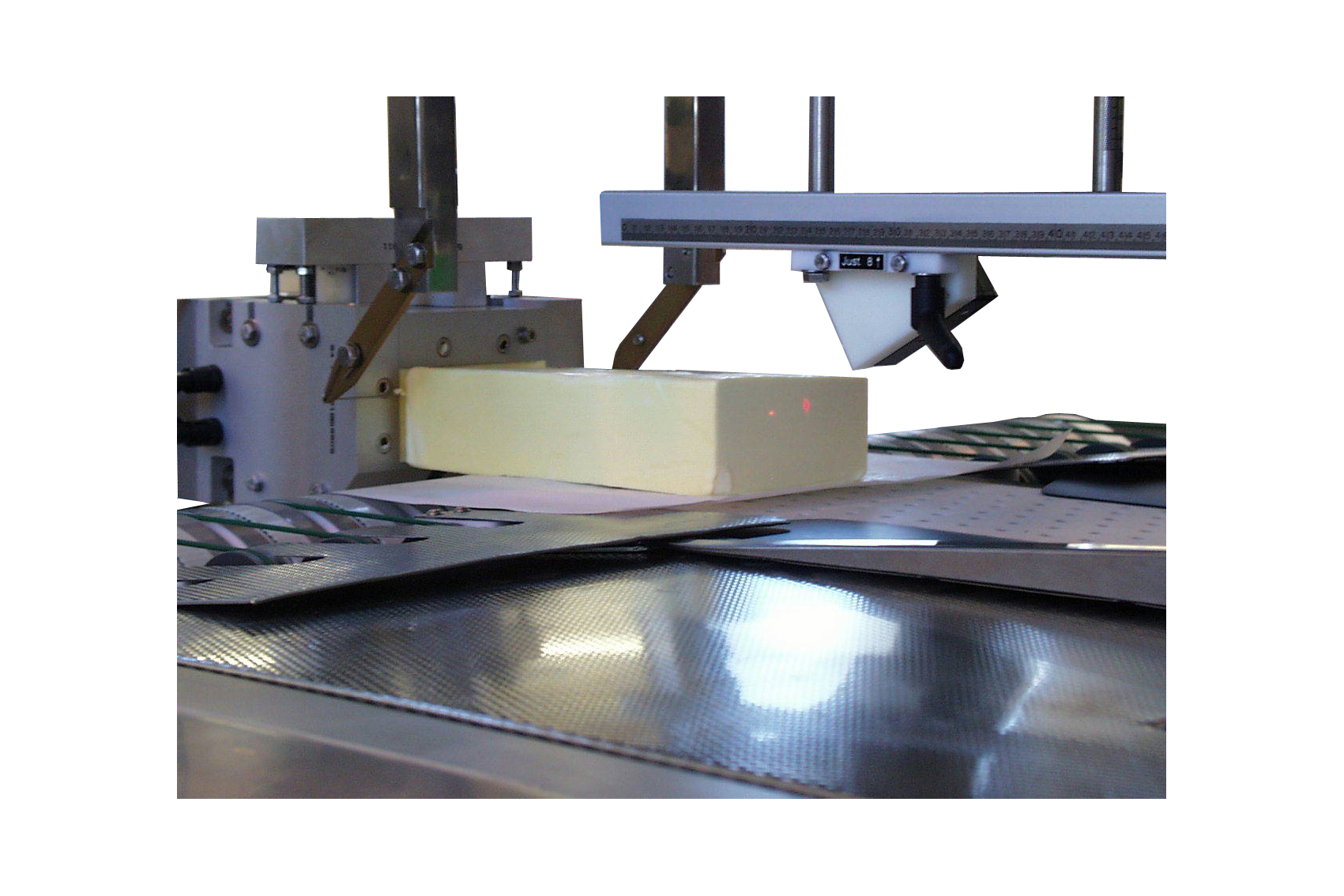 BFW 15: Fully automatic packaging machine for butter, margarine and other edible fats
